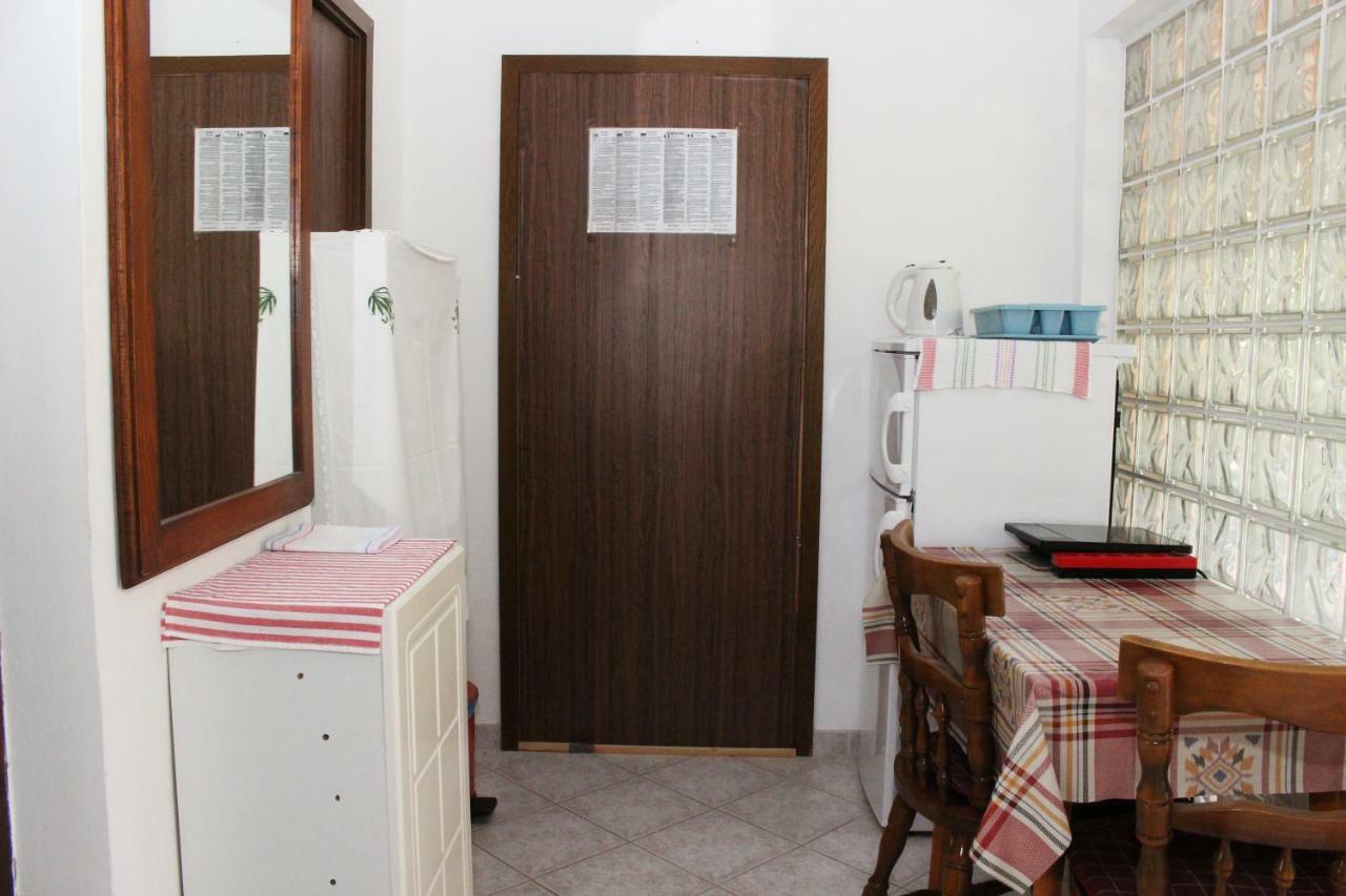 Apartments Tonka 普利莫顿 外观 照片